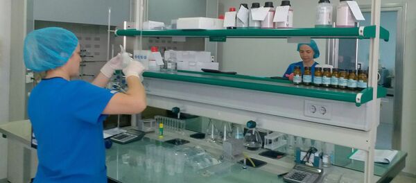 Производство лекарств в Армении на фармацевтическом заводе Ликвор Производство лекарств в Армении на фармацевтическом заводе Ликвор - Sputnik Армения