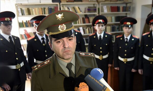 Начальник военно-спортивного лицея имени Монте Мелконяна, полковник Виталий Восканян Начальник военно-спортивного лицея имени Монте Мелконяна, полковник Виталий Восканян - Sputnik Армения
