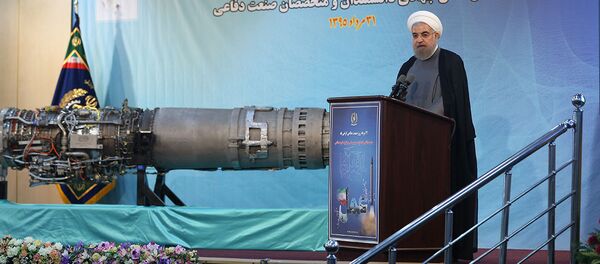 Президент Ирана Хасан Роухани во время презентации ЗРК иранского производства Бавар-373 (22 августа 2019). Иран Президент Ирана Хасан Роухани во время презентации ЗРК иранского производства Бавар-373 (22 августа 2019). Иран - Sputnik Армения