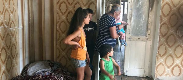 Съемная квартира семьи Есаян - Sputnik Արմենիա