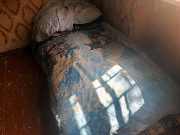 Գիշերօթիկո՞ւմ, թե՞ պայմաններից զուրկ տանը. որտե՞ղ է երեխան ավելի ապահով Գիշերօթիկո՞ւմ, թե՞ պայմաններից զուրկ տանը. որտե՞ղ է երեխան ավելի ապահով - Sputnik Արմենիա