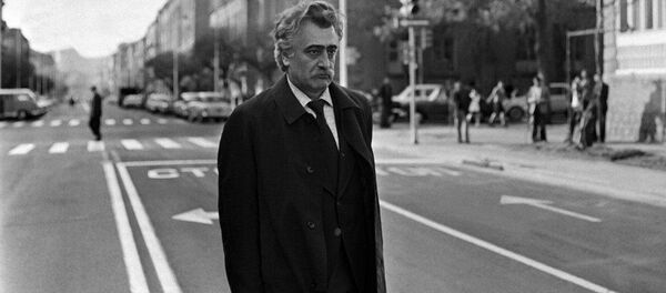 Фрунзе Довлатян - Sputnik Արմենիա