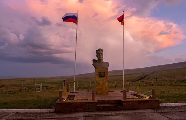 Здесь начинается Армения, или О тех, кто живет на стыке трех границ Здесь начинается Армения, или О тех, кто живет на стыке трех границ - Sputnik Армения