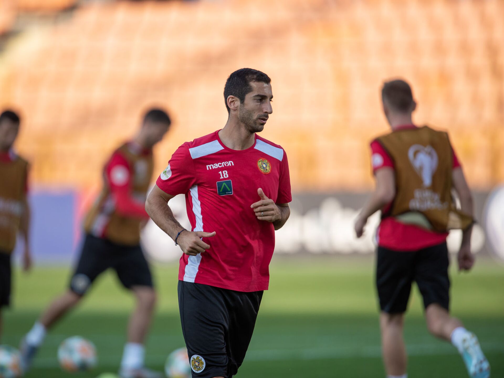 Armenian football. Сборная Армении футбол. Форма Армении по футболу.