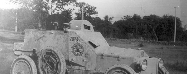 Броневик Royal P. Davidson 1915 года Броневик Royal P. Davidson 1915 года - Sputnik Արմենիա