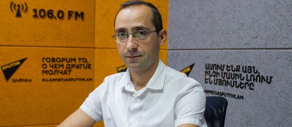 Մութ անկյուն - Էդուարդ Իսրաելյան - Sputnik Արմենիա