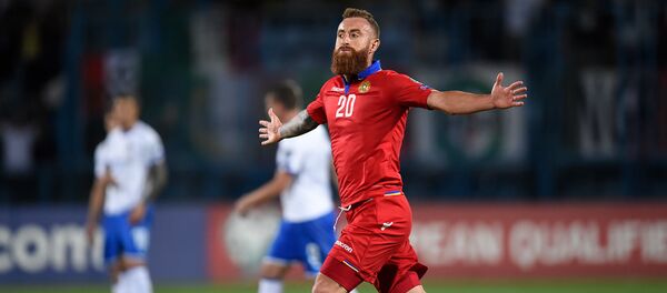 Александр Карапетян на матче Армения - Италия - Sputnik Армения