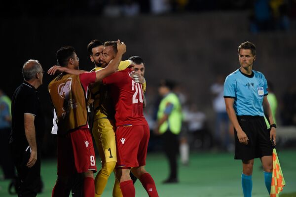 Армения - Италия 1:3. Проиграли по счёту, но не духом - Sputnik Армения