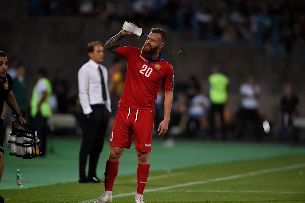 Армения - Италия 1:3. Проиграли по счёту, но не духом - Sputnik Армения