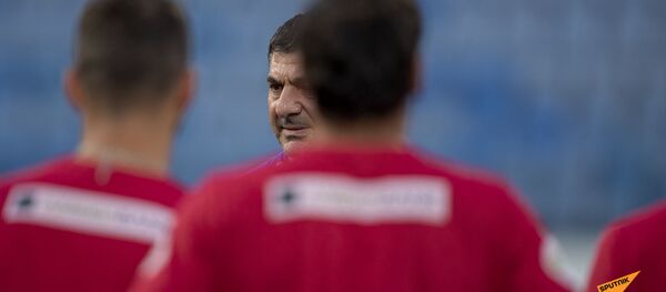 Предматчевая тренировка сборных Армении и Боснии и Герцеговины по футболу Предматчевая тренировка сборных Армении и Боснии и Герцеговины по футболу - Sputnik Армения