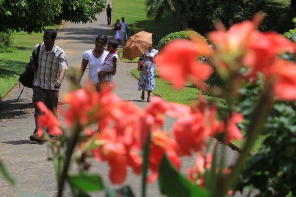 Куда поехать из Армении на отдых осенью: топ-5 бюджетных направлений Куда поехать из Армении на отдых осенью: топ-5 бюджетных направлений - Sputnik Армения