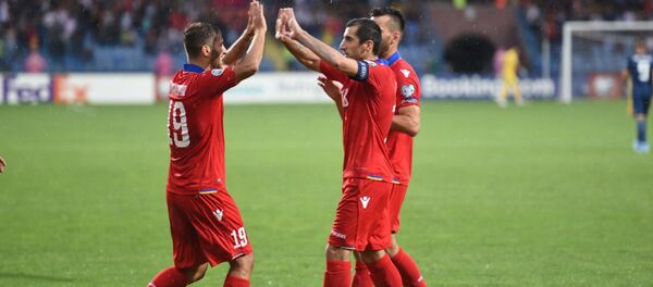 Футбольный матч отборочного тура Евро-2020 между сборными Армении и Боснии и Герцеговины - Sputnik Արմենիա