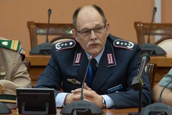 К миру через спорт: в Ереване проходит форум Международного совета военного спорта К миру через спорт: в Ереване проходит форум Международного совета военного спорта - Sputnik Армения