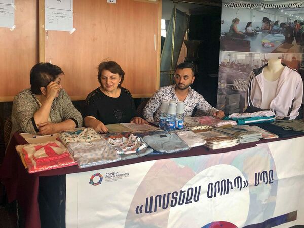 Հազարավոր գործազուրկներ ու 380 թափուր աշխատատեղ. ինչ մասնագետների պահանջարկ ունի Գյումրին - Sputnik Արմենիա