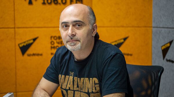 Эксперт по медиа-безопасности Самвел Мартиросян - Sputnik Армения