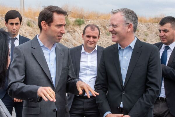 Скоростную трассу вокруг Еревана сдадут в 2021 году: мэр открыл один из участков стройки - Sputnik Армения