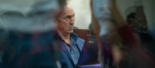 Роберт Кочарян на судебном заседании по делу 1 марта (12 сентября 2019). Еревaн Роберт Кочарян на судебном заседании по делу 1 марта (12 сентября 2019). Еревaн - Sputnik Արմենիա