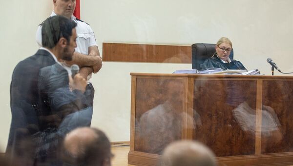 Судья Анна Данибекян наблюдает за выступлением адвоката Арама Вардеваняна на судебном заседании по делу 1 марта (12 сентября 2019). Еревaн - Sputnik Արմենիա