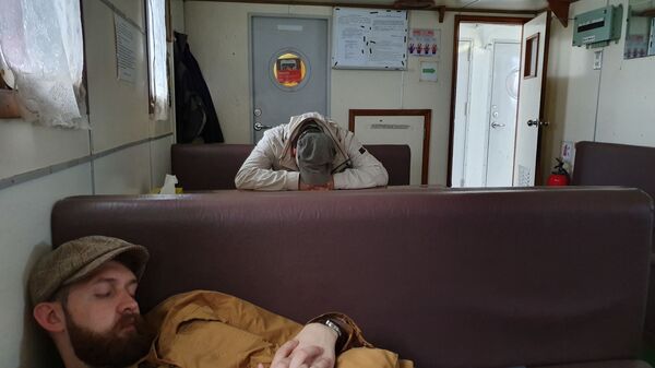 Дружба и Надежда жителей острова Шикотан Дружба и Надежда жителей острова Шикотан - Sputnik Армения