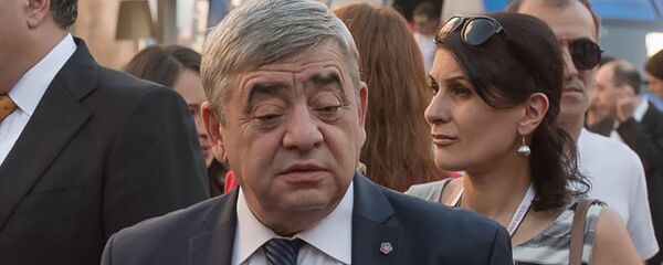 Левон Саргсян на открытии кинофестиваля Золотой абрикос (9 июля 2017). Еревaн Левон Саргсян на открытии кинофестиваля Золотой абрикос (9 июля 2017). Еревaн - Sputnik Արմենիա