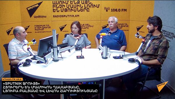 Աղտոտված արագիլների խնդիրը դեռ լուծված չէ, իսկ նրանց կեղտոտվելը մեծ խնդրի ահազանգն է Աղտոտված արագիլների խնդիրը դեռ լուծված չէ, իսկ նրանց կեղտոտվելը մեծ խնդրի ահազանգն է - Sputnik Արմենիա