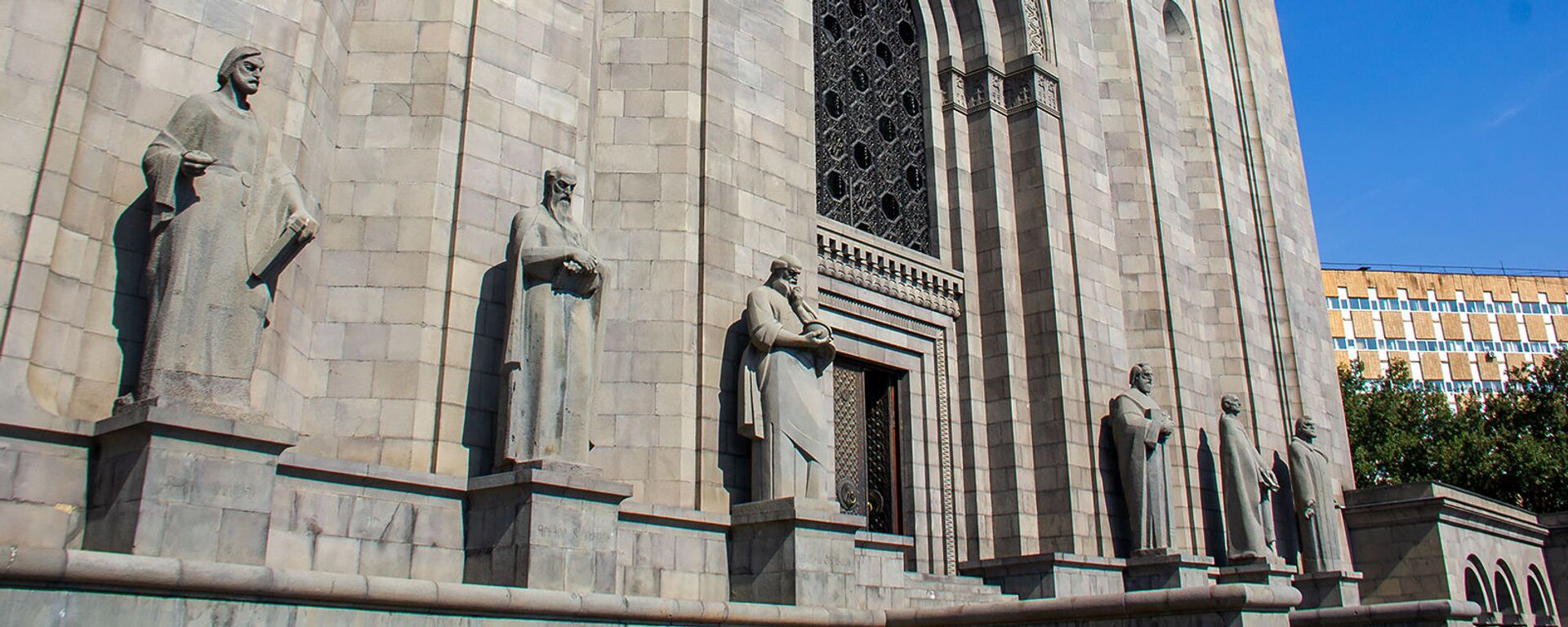 Здание Матенадарана - Sputnik Армения, 1920, 21.02.2021