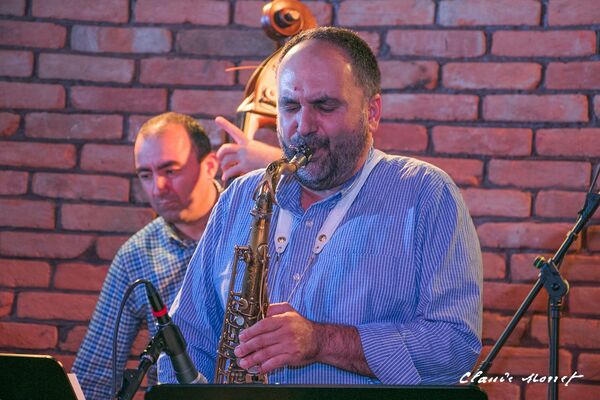 Главное, чтобы мечты апдейтились: трио Вардан Овсепян об оттенках ереванского джаза - Sputnik Армения