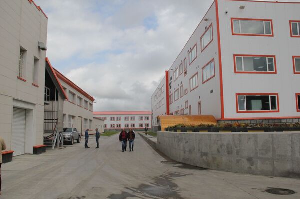 Золотая рыбка — это не сказка: исландцы едут на самый современный завод России Золотая рыбка — это не сказка: исландцы едут на самый современный завод России - Sputnik Армения