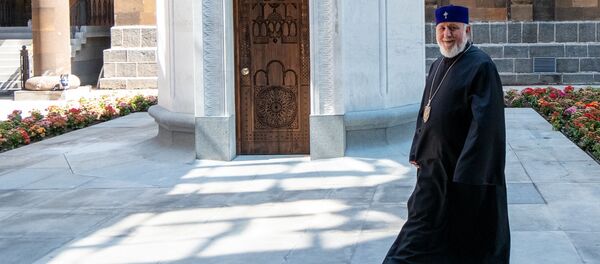 Католикос Гарегин второй Католикос Гарегин второй - Sputnik Արմենիա