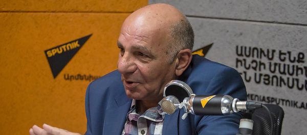 Մութ անկյուն - Կարեն Մանվելյան - Sputnik Արմենիա
