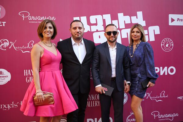 Հեղափոխության օրերին մեծ դժվարությամբ նկարահանած «Ազնիվ գողեր» ֆիլմը մեծ էկրաններին է - Sputnik Արմենիա