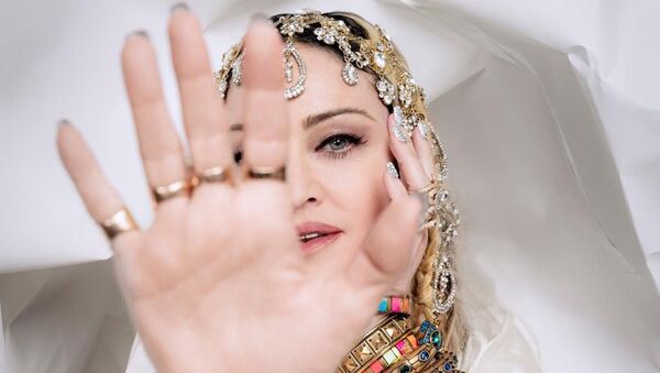 Мадонна в украшениях от Марианны Арутюнян - Sputnik Արմենիա