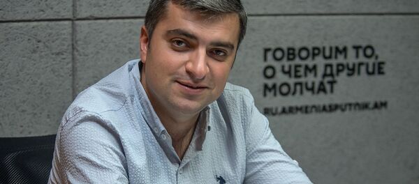 Эдуард Априян - Sputnik Արմենիա