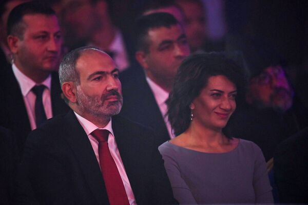 Этот человек – ты: Пашинян в Гюмри рассказал о героях новой Армении - Sputnik Армения