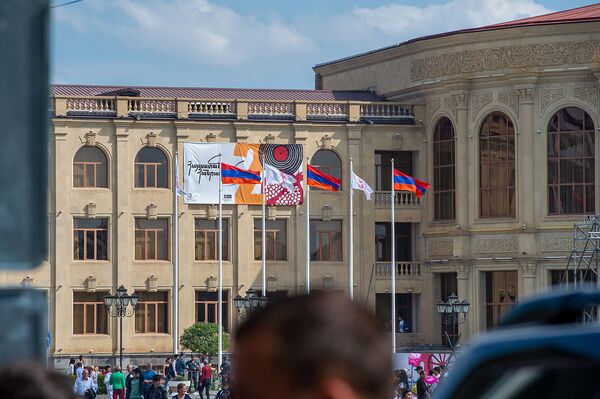 Գագիկ Սուրենյանը ճիշտ էր, բայց ժողովուրդը չի շտապում լքել Գյումրին - Sputnik Արմենիա