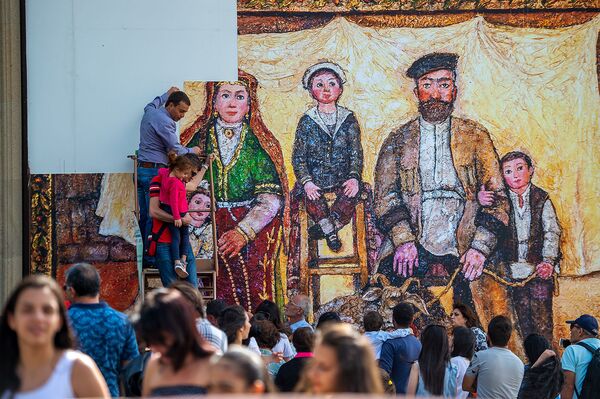 Գագիկ Սուրենյանը ճիշտ էր, բայց ժողովուրդը չի շտապում լքել Գյումրին - Sputnik Արմենիա