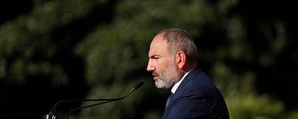 Выступление премьер-министра Никола Пашиняна на митинге в Гранд Парке (22 сентября 2019). Лос-Анджелес - Sputnik Արմենիա