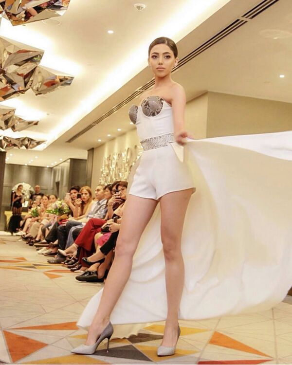 Будущим кутюрье: куда пойти учиться в Армении? Будущим кутюрье: куда пойти учиться в Армении? - Sputnik Армения