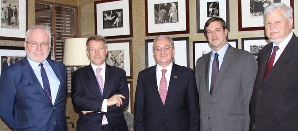 Встреча Министра иностранных дел Армении Зограба Мнацаканяна с Сопредседателями Минской группы ОБСЕ (23 сентября 2019). Нью Йорк - Sputnik Արմենիա