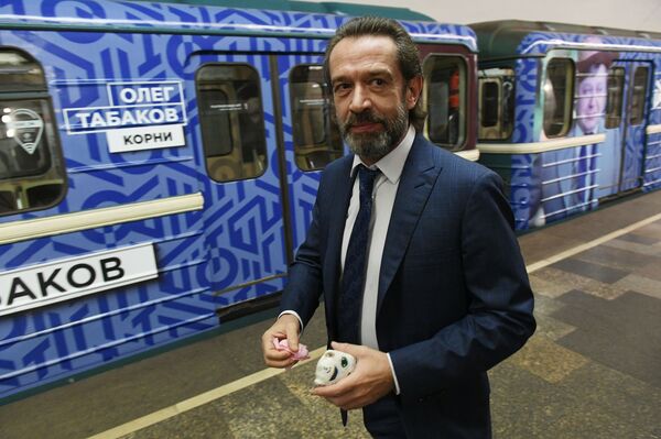 Недвижимость, крутой  Lexus, дача: Хазанов стал самым богатым худруком театра в Москве - Sputnik Армения