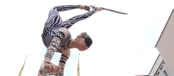 Недетское хладнокровие: удивительная эквилибристка Диана Бутан - Sputnik Արմենիա