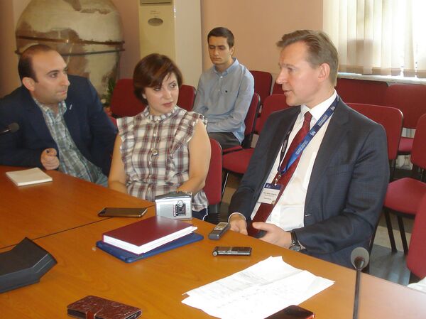 Опыт сотрудничества Армении с ЕС играет важную роль, это история успеха — Алексей Громыко - Sputnik Армения