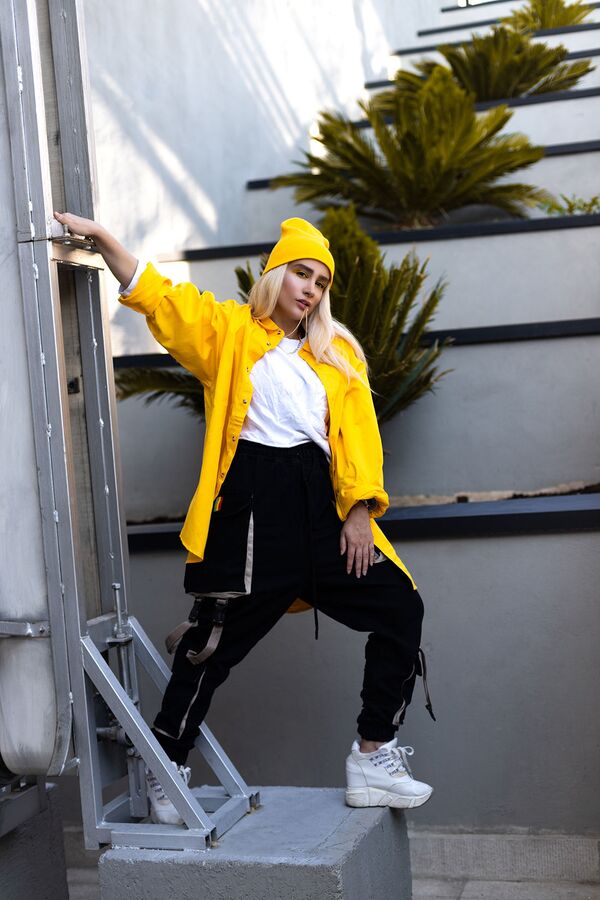 Ինչ պետք է հագնեն հայուհիներն աշնանն ու ձմռանը. որ գույներն ու ոճը կհամարվեն նորաձև Ինչ պետք է հագնեն հայուհիներն աշնանն ու ձմռանը. որ գույներն ու ոճը կհամարվեն նորաձև - Sputnik Արմենիա