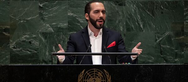 Президент Сальвадора Наиб Армандо Букеле выступает в ходе общих прений на 74-ой сессии Генеральной Ассамблеи ООН (26 сентября 2019). Нью-Йорк Президент Сальвадора Наиб Армандо Букеле выступает в ходе общих прений на 74-ой сессии Генеральной Ассамблеи ООН (26 сентября 2019). Нью-Йорк - Sputnik Армения