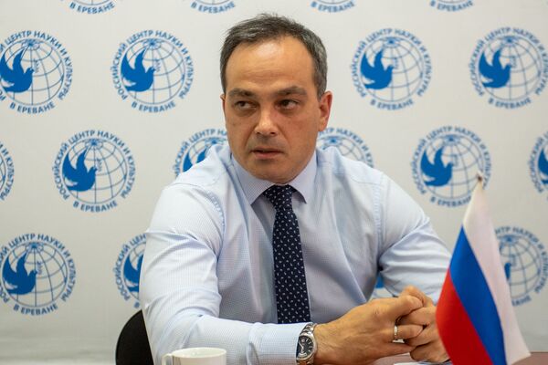 210 армянских студентов смогут пройти бесплатное обучение в России 210 армянских студентов смогут пройти бесплатное обучение в России - Sputnik Армения