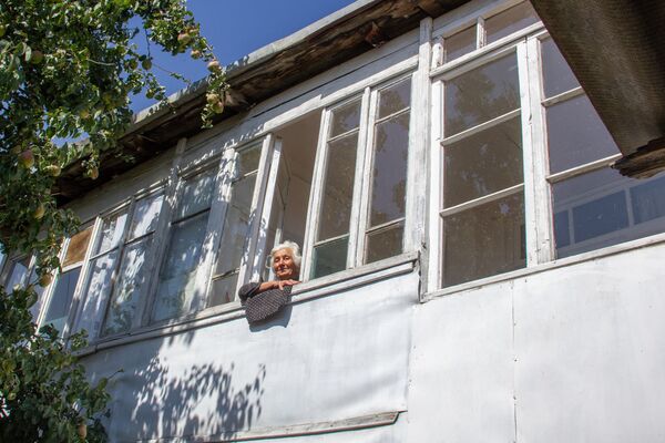 Տարեցների ու լռության գյուղը. ինչպես են Լիճքում աստիճանաբար մոռանում մանկան ծիծաղը - Sputnik Արմենիա