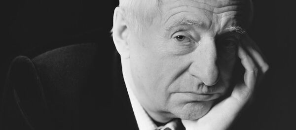 Ушел из жизни легендарный режиссер Марк Захаров Ушел из жизни легендарный режиссер Марк Захаров - Sputnik Армения