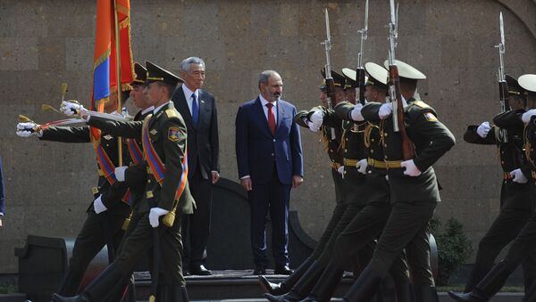 Սինգապուրի վարչապետ Լի Սյեն Լուի պաշտոնական ընդունելությունը Երևանում - Sputnik Արմենիա
