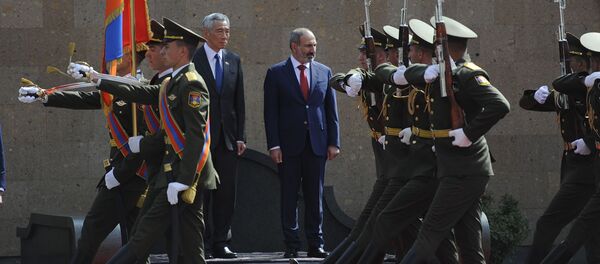 Премьер-министр Армении Никол Пашинян и премьер Сингапура Ли Сянь Лун - Sputnik Армения