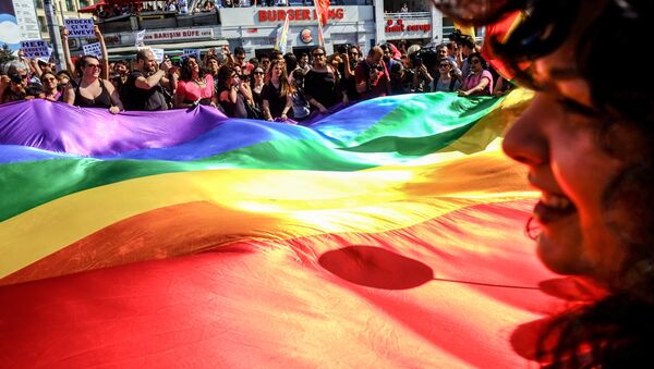 Гей-парад в Стамбуле - Sputnik Արմենիա